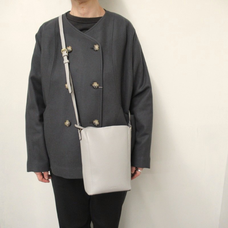 Legato Largo レトロシボ縦型ショルダー /LGY